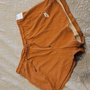 Womens Nike shorts 1x